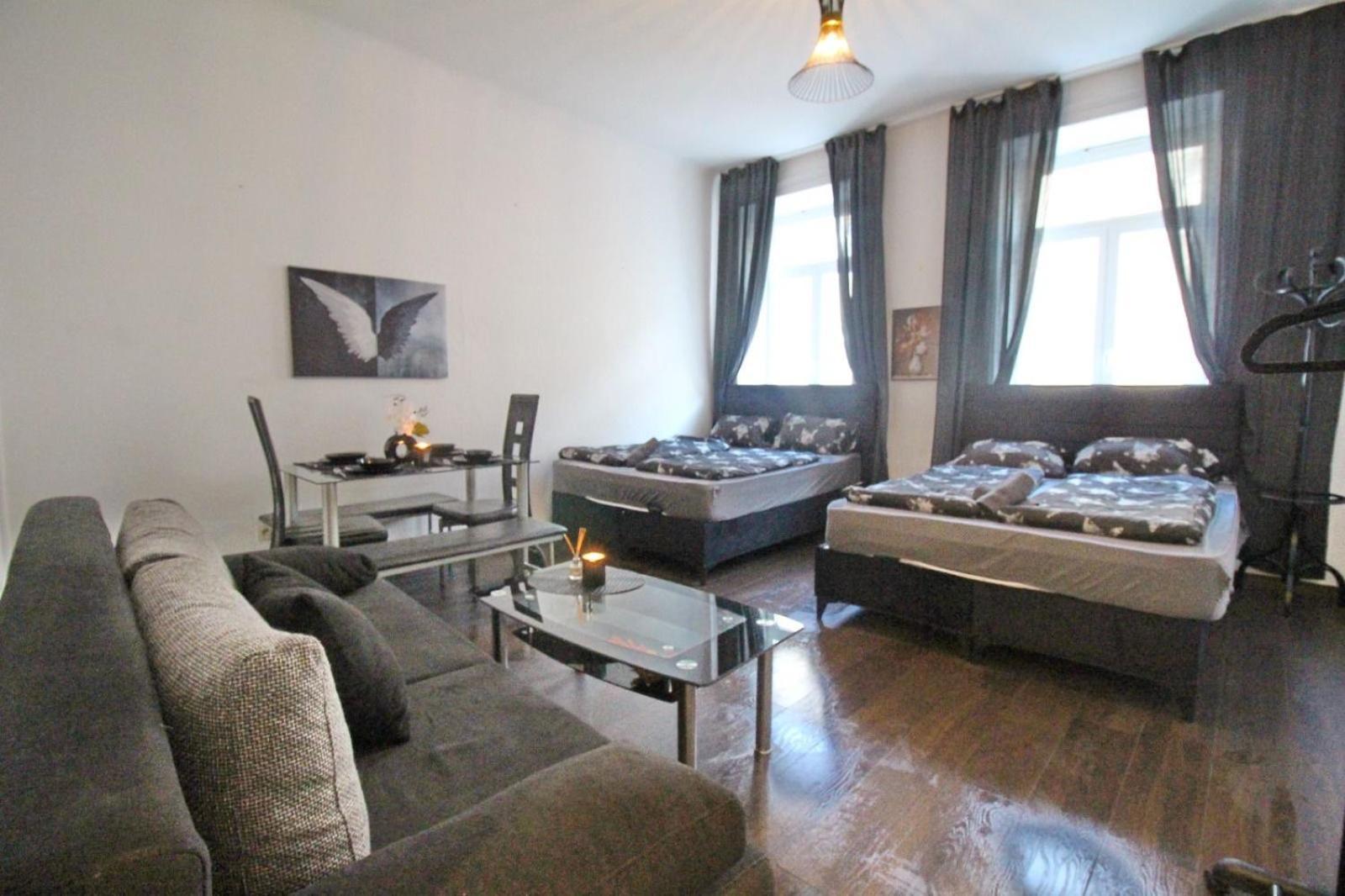 23sam 23 Malfattigasse * Wien